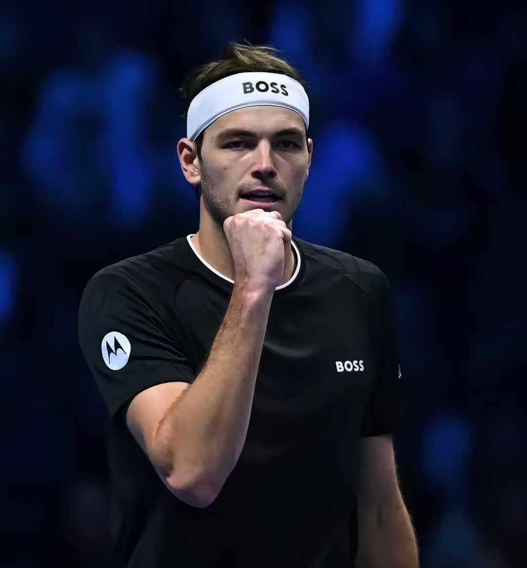 勇士前途光明！，德约科维奇新星爆冷表现突出比赛高潮迭起的简单介绍-开云官方入口